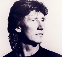 Ο Roger Waters επανακυκλοφορεί το "Amused to Death" 
