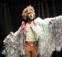 Σε streaming το νέο album των Flaming Lips / Ακούστε το ταυτόχρονα με το "Dark Side Of Τhe Moon" 