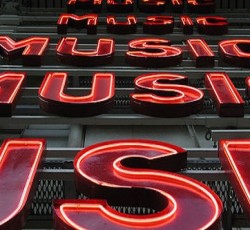 Rocking Radio Weekly Charts: μάθετε τα τραγούδια που ψηφίστηκαν από εσάς την πρώτη εβδομάδα του Ιουνίου 