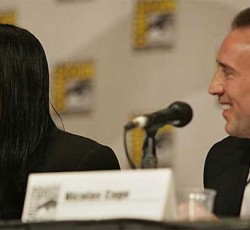 Καυγάς μεταξύ του Tommy Lee (Motley Crue) και του γιου του Nicolas Cage στα παρασκήνια συναυλίας 