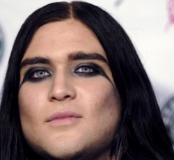 Νέο heavy metal single από τον γιο του Nicolas Cage (audio) 