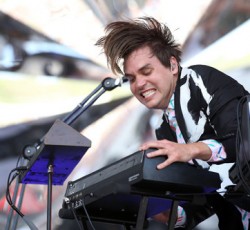 Ακούστε το "Take My Side" του Will Butler των Arcade Fire 