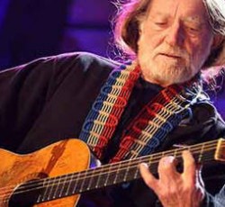Με… ένα τραγούδι θα γλιτώσει τη φυλάκιση ο Willie Nelson