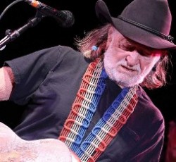 «Γεύση» από Coldplay και Pearl Jam θα έχει το νέο album του Willie Nelson