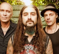 Δείτε το καινούργιο video clip των Winery Dogs 