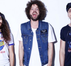 Ακούστε δύο νέα τραγούδια των Wolfmother  