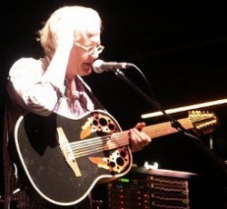 Αυτοκτόνησε ο Woolly Wolstenholme των Barclay James Harvest 