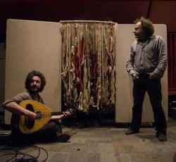 Οι Xylouris White περιοδεύουν με τους Swans 