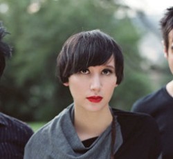 Οι Yeah Yeah Yeahs αποκαλύπτουν καινούργια κομμάτια τους 