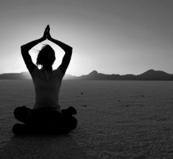 Μαθήματα yoga για μεταλλάδες στις Η.Π.Α.
