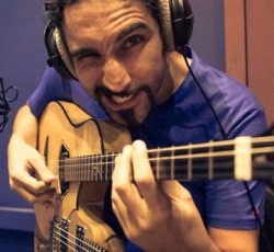 Παρελθόν από τους Orphaned Land ο κιθαρίστας και κύριος συνθέτης τους 