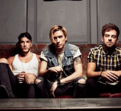 Λεπτομέρειες για τη δεύτερη δουλειά των Young Guns 