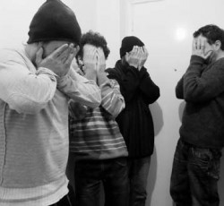 Τα Υπόγεια Ρεύματα γιορτάζουν και βάζουν αγγελία 