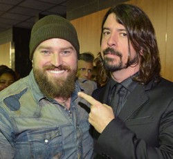 Ακούστε ολόκληρο πλέον το "Congregation" των Foo Fighters 