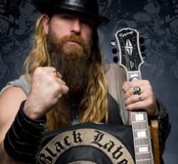 O Zakk Wylde βγαίνει από το νοσοκομείο 