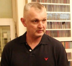 Ο Ζάρκο Πάσπαλι έσωσε 1.500 δίσκους βινυλίου! 