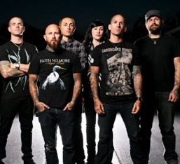 Ολοκληρώνουν τον καινούργιο τους δίσκο οι Bleeding Through