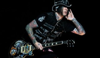 Παρελθόν οι Guns N’ Roses για τον D.J. Ashba