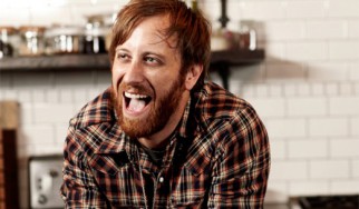 H πυγμαχία εμπνέει τον τραγουδιστή των Black Keys 