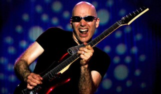 Πρώτο δείγμα από το "Shockwave Supernova" του Joe Satriani