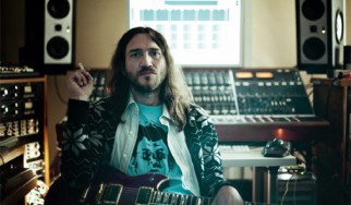 O νέος «ηλεκτρονικός» John Frusciante