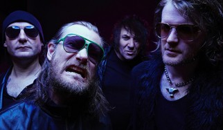 Δείτε νέα video των Mammoth Mammoth, Brightwell και Down