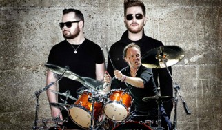 O Lars Ulrich στη σκηνή με τους Royal Blood