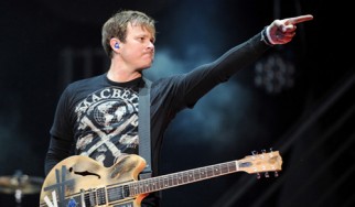 Ξαφνική αποχώρηση του Tom DeLonge από τους Blink-182