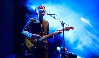 Δείτε τους Franz Ferdinand να διασκευάζουν το "Oblivion" της Grimes