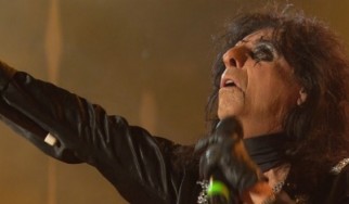 Alice Cooper: «Παραλίγο να σκότωνα τον Elvis»