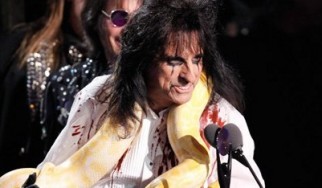 Αποποινικοποίηση των ναρκωτικών ζητάει ο Alice Cooper
