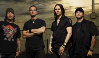 Το πρώτο video clip από το "AB III" παρουσιάζουν οι Alter Bridge