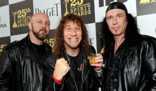 Νέο συμβόλαιο και επερχόμενη περιοδεία για τους Anvil