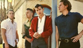 Ακούστε το νέο b-side τραγούδι των Arctic Monkeys
