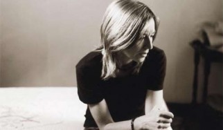 Η Βeth Gibbons των Portishead διασκευάζει με τους Gonga το "Black Sabbath" (video)