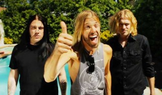 Σε streaming ολόκληρο το ντεμπούτο των Birds Of Satan του drummer των Foo Fighters