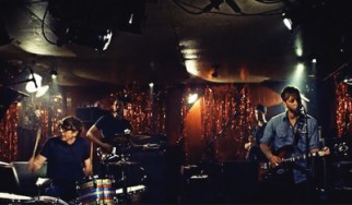 Δείτε το νέο βίντεο των The Black Keys για το "Little Black Submarines"
