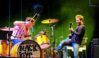Νέο κομμάτι από τους Black Keys (;)