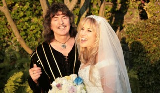 Παντρεύτηκαν Ritchie Blackmore και Candice Night