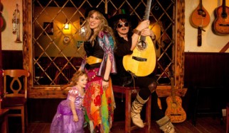Πρεμιέρα για το video clip "The Moon Is Shining" των Blackmore's Night