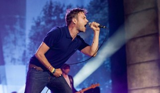 Ο Damon Albarn τα «χώνει» στην selfie γενιά της pop
