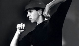 Απεβίωσε ο κιθαρίστας των Devo, Bob Casale