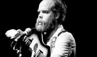 Ο Bonnie Prince Billy επιταχύνει το "I See A Darkness"