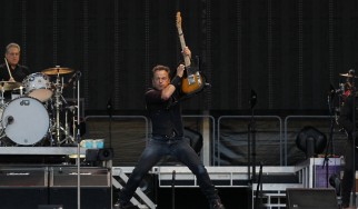 Ο Bruce Springsteen προσφέρει για λίγες ώρες δωρεάν ηχογράφηση πρόσφατης συναυλίας του 