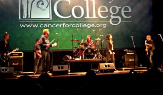 Ferrell, Smith, McCready και McKagan διασκευάζουν Rolling Stones (video)