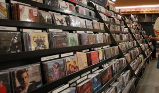 Ιστορικό χαμηλό για τις πωλήσεις album στις Η.Π.Α.