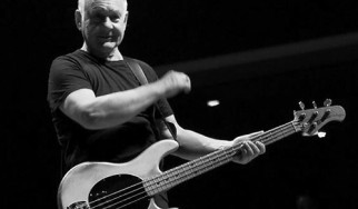 Ο Chris Bailey των The Angels χάνει τη μάχη με τον καρκίνο