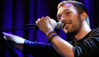 Ο Chris Martin για τη συνεργασία των Coldplay με τη Rihanna: «Δεν έχουμε τίποτα να χάσουμε»