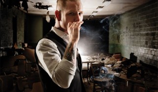 Ο Corey Taylor διασκευάζει ακουστικά το "London Calling" των Clash / Δείτε το video