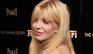 Άβολη λόγω των σχέσεών της με τους Nirvana θα είναι η βραδιά του Rock And Roll Hall Of Fame, δηλώνει η Courtney Love